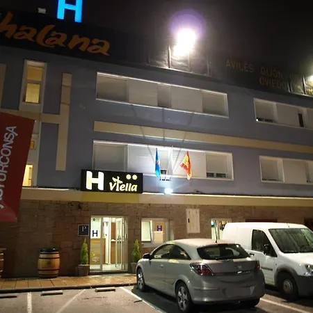 Viella Asturias 招待所 奥维耶多