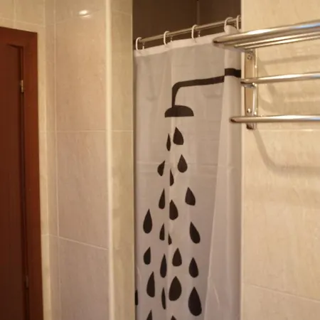 Viella Asturias Konukevi Oviedo